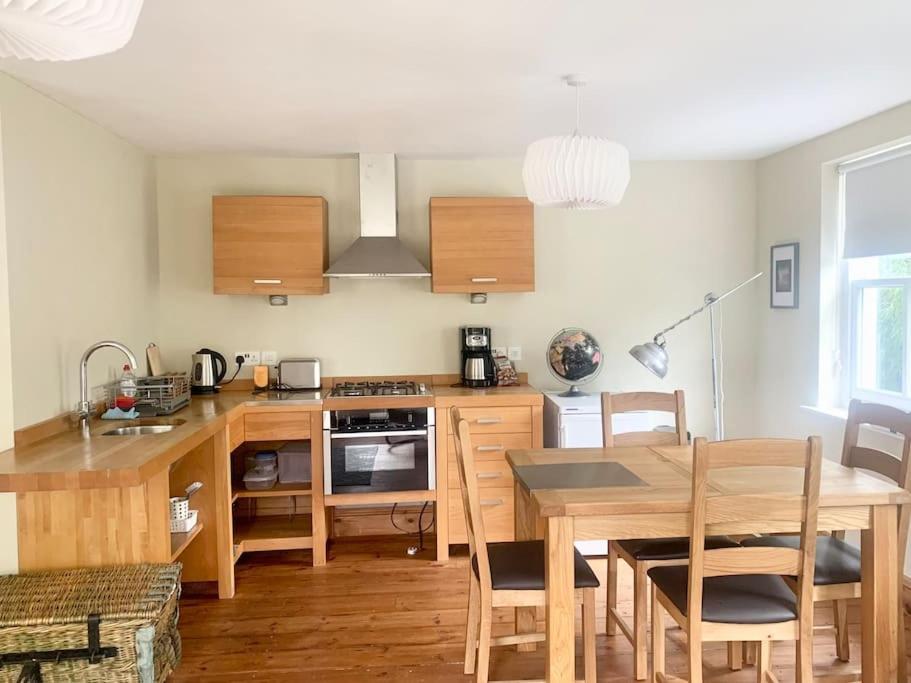 Apartmán Delightful Ely House Bright And Warm With Cathedral View Exteriér fotografie