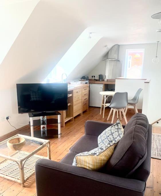 Apartmán Delightful Ely House Bright And Warm With Cathedral View Exteriér fotografie